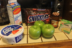 Snickers Caramel Apple Salad Recipe - Budget Savvy Diva