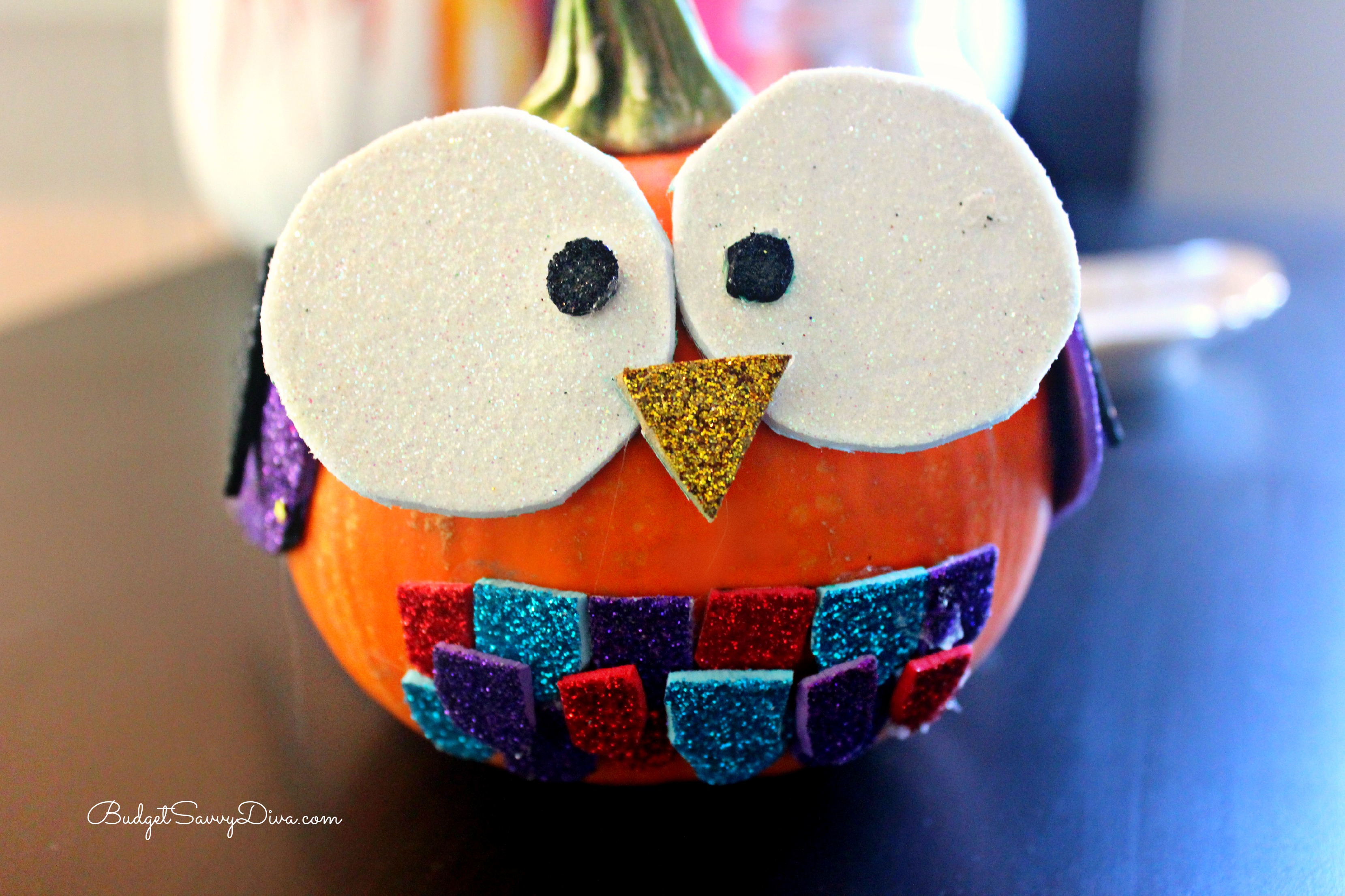 How to Make an Owl Pumpkin - Budget Savvy Diva