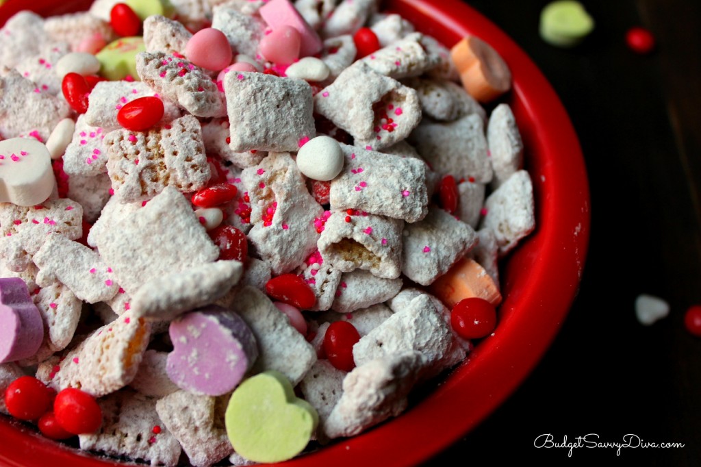 Valentine's Day Puppy Chow Recipe 