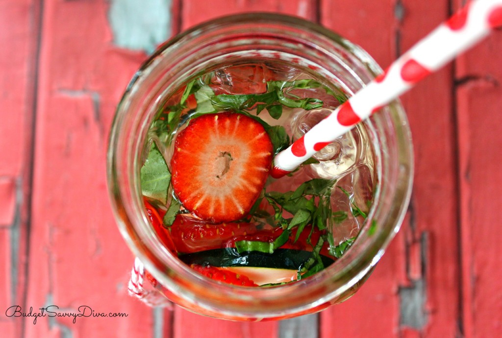 Belly Slimming Detox Water Recipe 