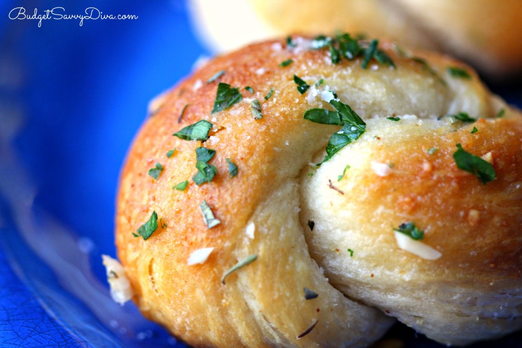 Easy Garlic Parmesan Knots 2