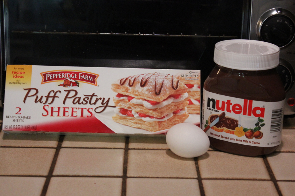 Super Easy Nutella Puffs Recipe