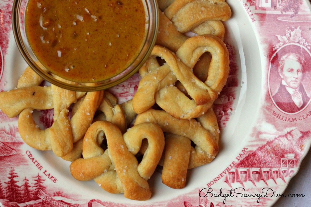 Easy Homemade Pretzels with Sweet Spicy Mustard Dipping Sauce Recipe 