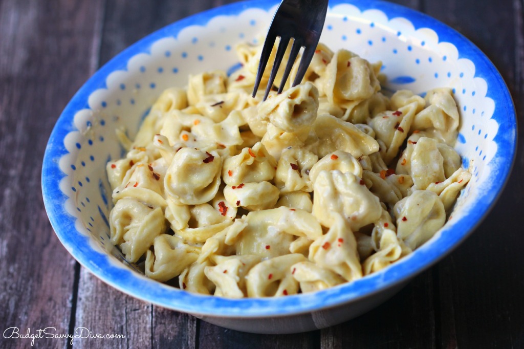 The BEST Alfredo Tortellini Recipe 