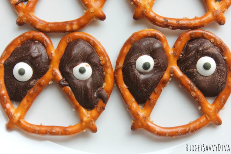 halloween-pretzel