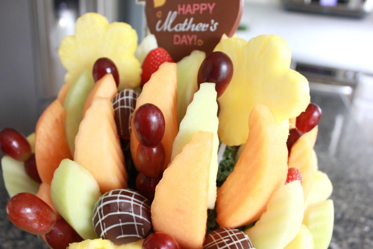 DIY Edible Arrangement for Less than $20 — The Sweet Savory Life