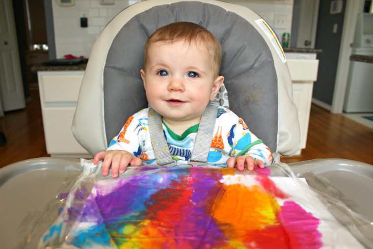 Baby Painting Idea - Mess Free - Budget Savvy Diva