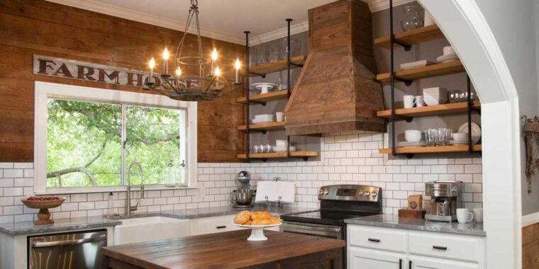 Farmhouse Kitchen Ideas on a Budget - Rustic Kitchen Decor