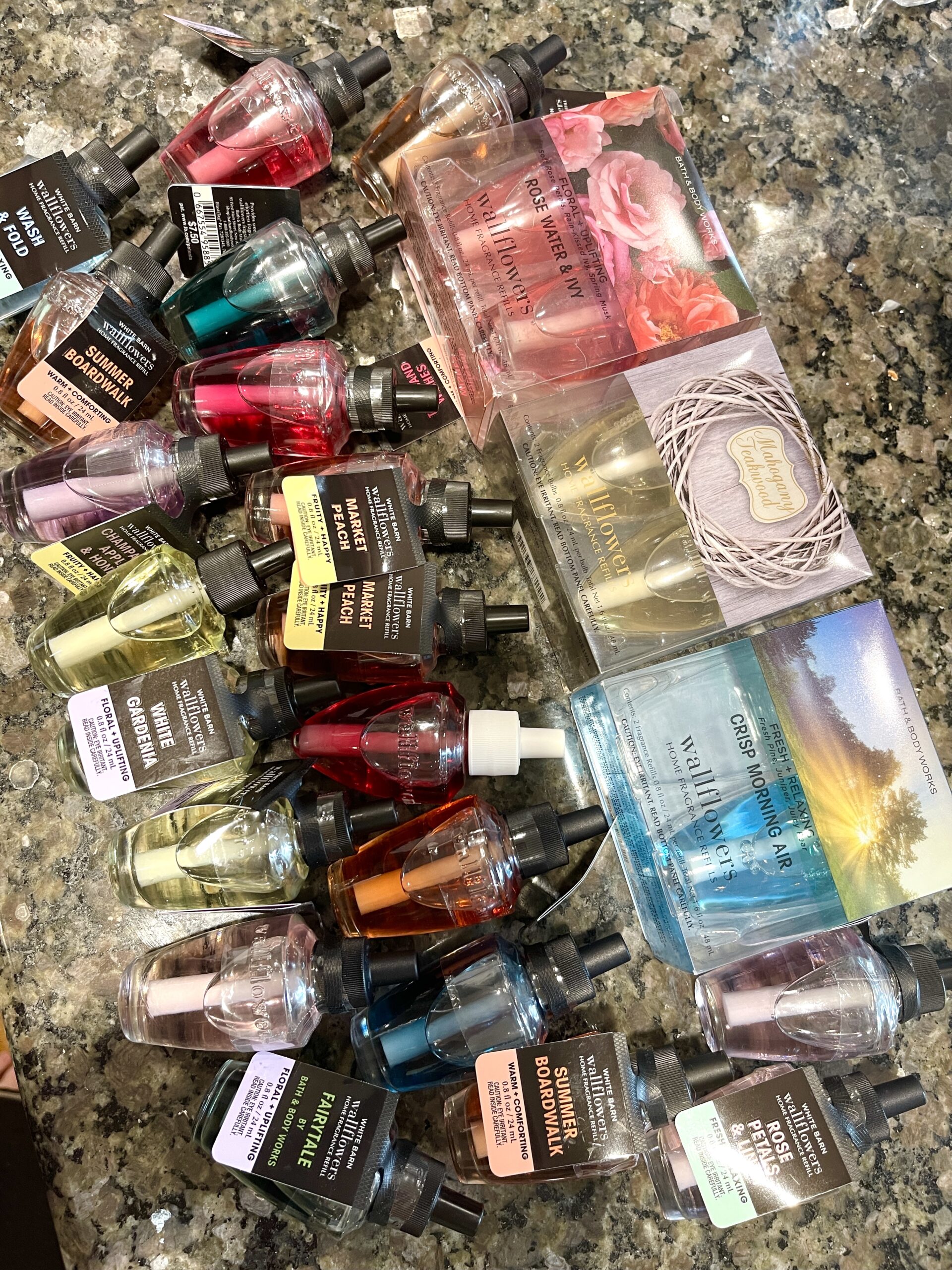 thumbnail image 2 of Bath & Body Works Wallflowers Refill 2-Pack – Choose Your Scent 2 of 2