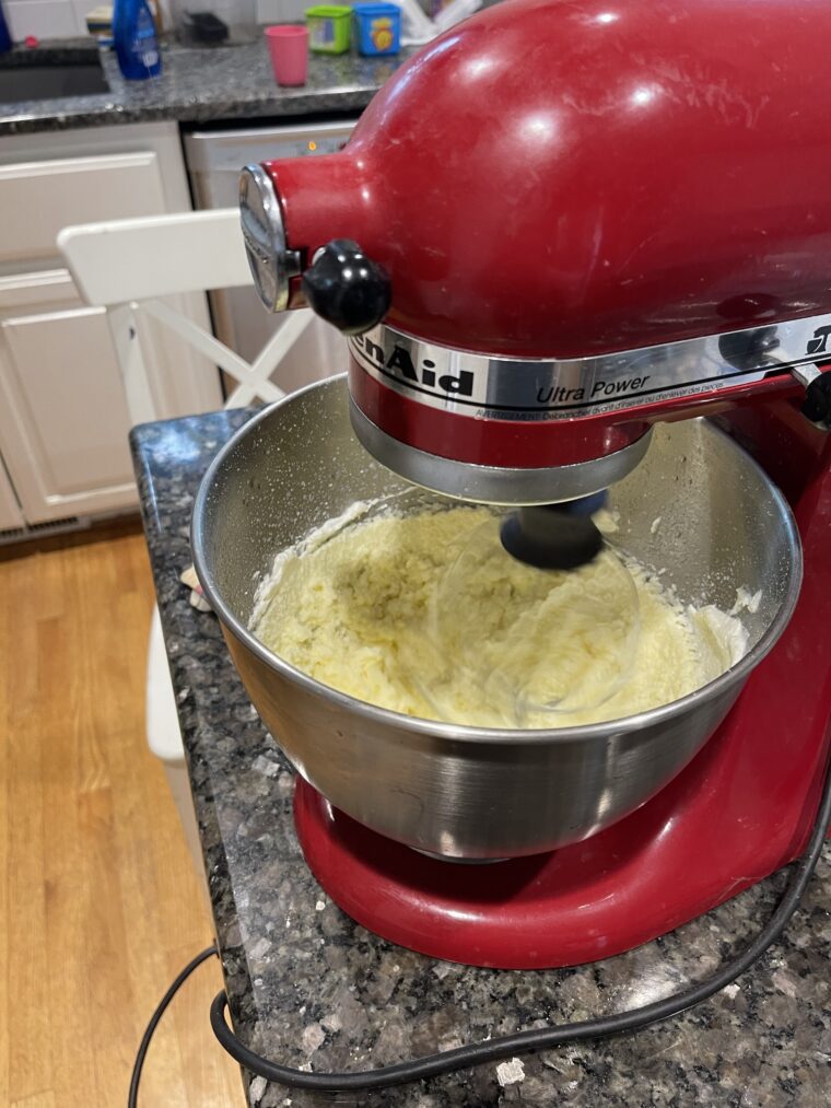 How To Make REAL BUTTER in a KitchenAid Mixer 