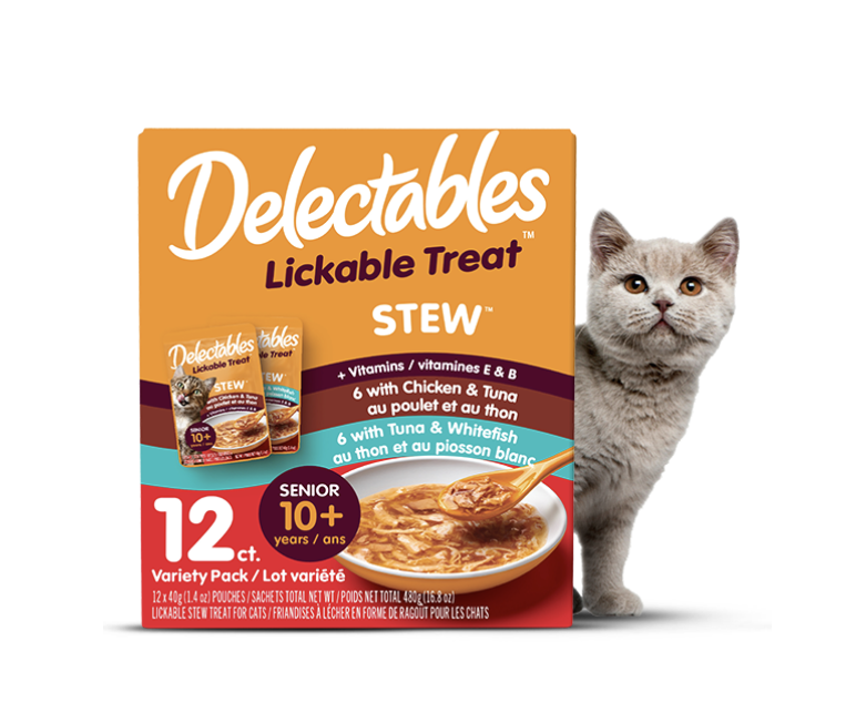 Delectable lickable cat treat top
